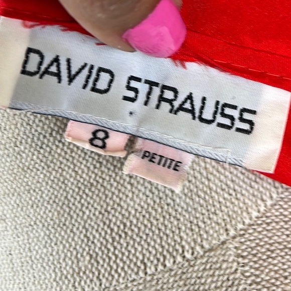 Red polyester button down blouse - Picture 8 of 8